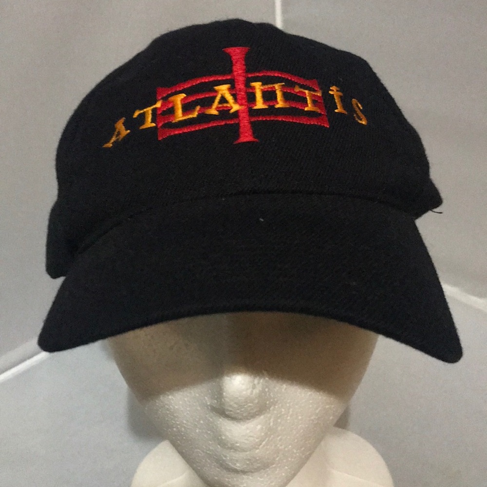 Atlantis snowboard brand hat